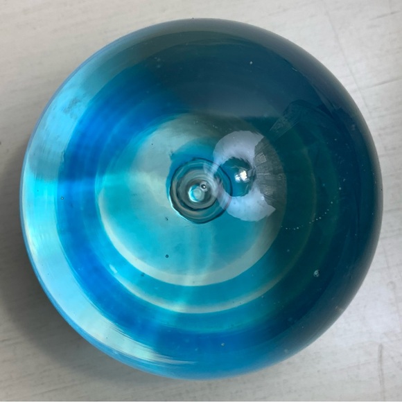 Art Glass “Swirl ‘Blue” Paperweight - Picture 7 of 10